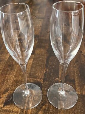 Bormioli Rocco Premium Champagne Sparkling Wine Flute Crystal 8.25 oz 9.75”